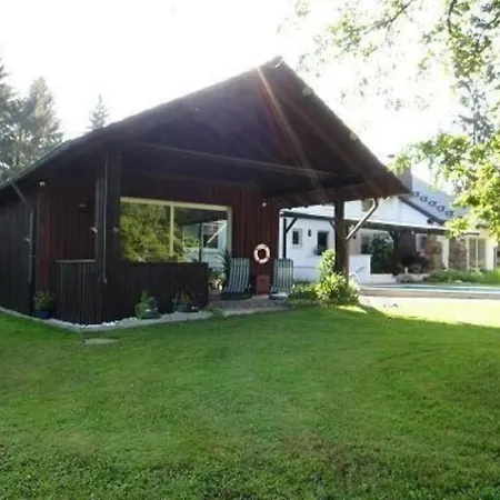 Komfortabel Ausgestattete Ferienwohnung Am Ortsrand, Ideal Fur Naturliebhaber Roth (Bavaria)